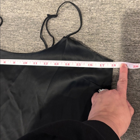 Banana Republic Black Pleated Midi Dress - Picture 5 of 6